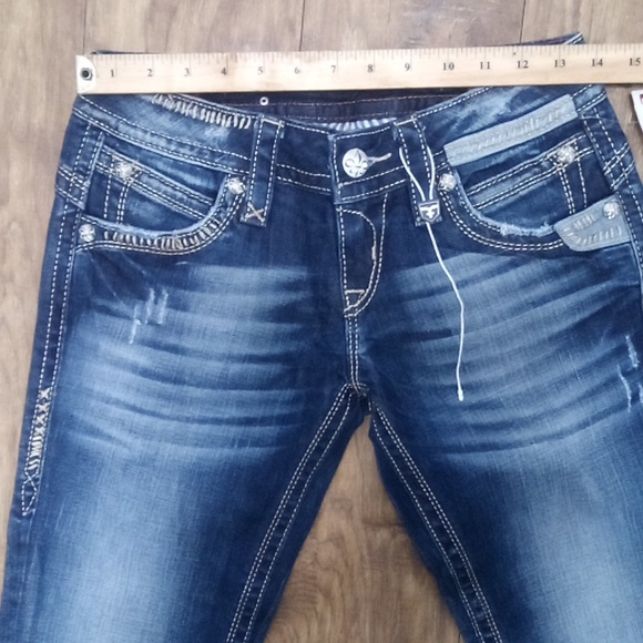 Rock Revival Women's 26 Capris Gwen Faux Leather Flap Pockets NWT - Picture 8 of 11